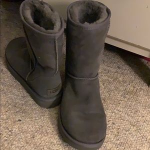 Gray Ugg’s